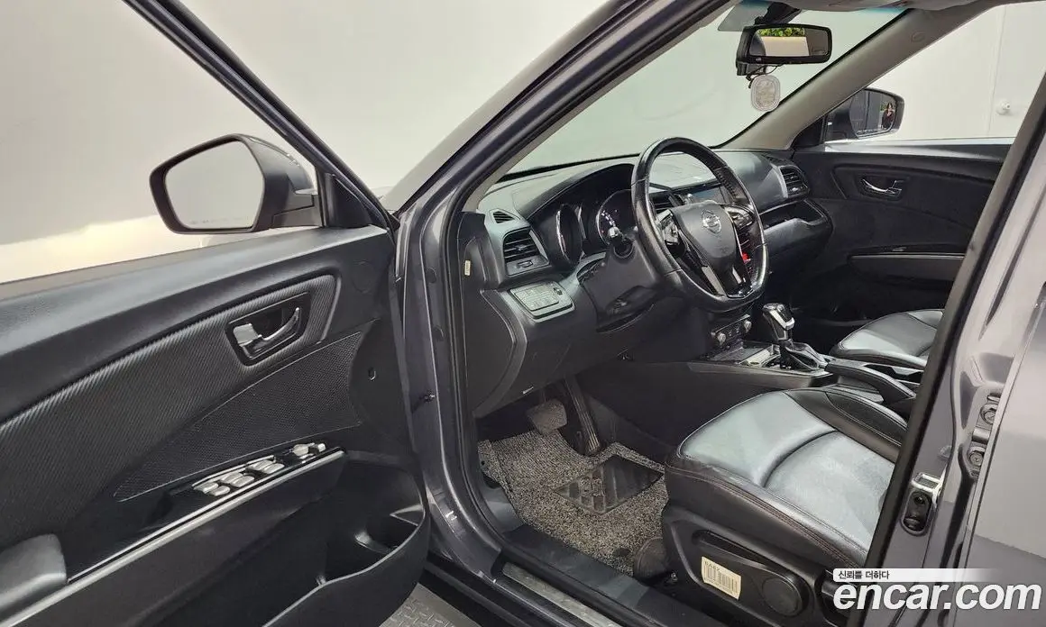 SsangYong TIBOLI 2019 1.6 автомат (гидро), фото 13