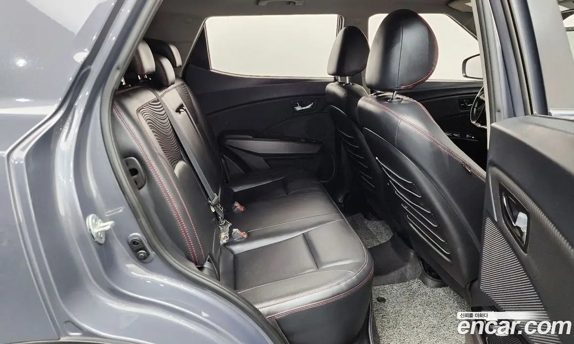 SsangYong TIBOLI 2019 1.6 автомат (гидро), фото 17