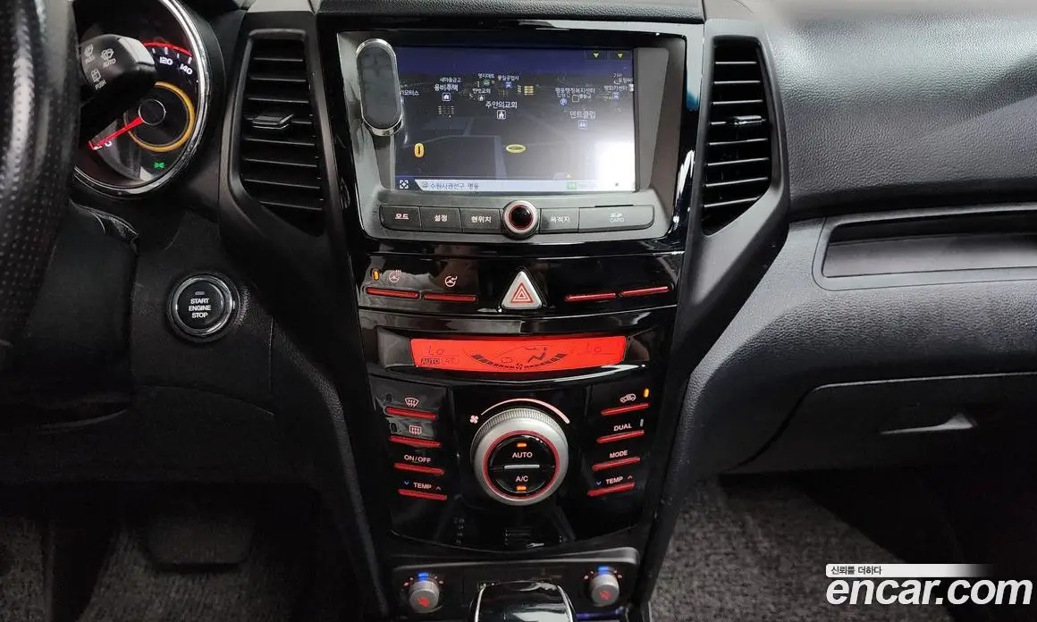 SsangYong TIBOLI 2019 1.6 автомат (гидро), фото 19