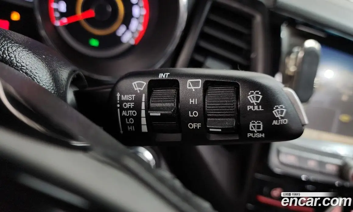 SsangYong TIBOLI 2019 1.6 автомат (гидро), фото 22