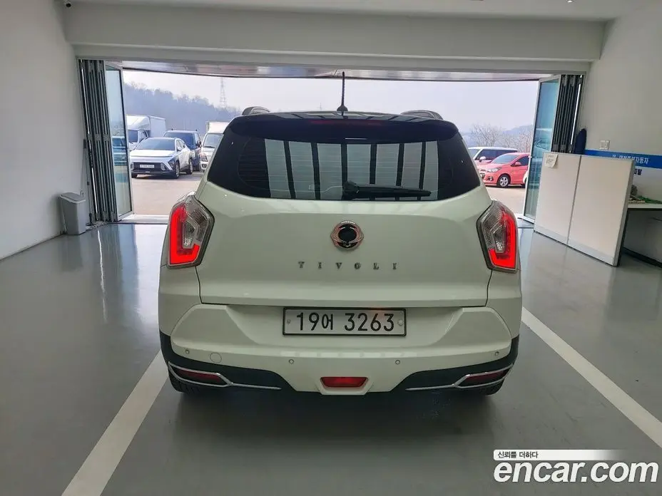 SsangYong TIBOLI 2019 1.6 автомат (гидро), фото 4