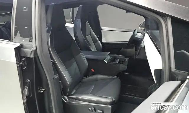 Tesla Cybertruck 2024 0.1 автомат (гидро), миниатюра 11