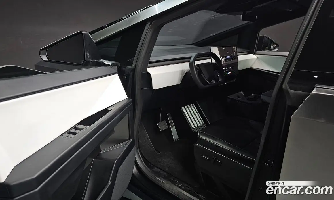 Tesla Cybertruck 2024 0.1 автомат (гидро), фото 10