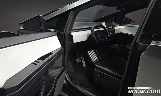 Tesla Cybertruck 2024 0.1 автомат (гидро), миниатюра 10