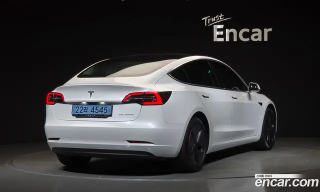 Tesla Model 3 2020 0.1 автомат (гидро), миниатюра 2