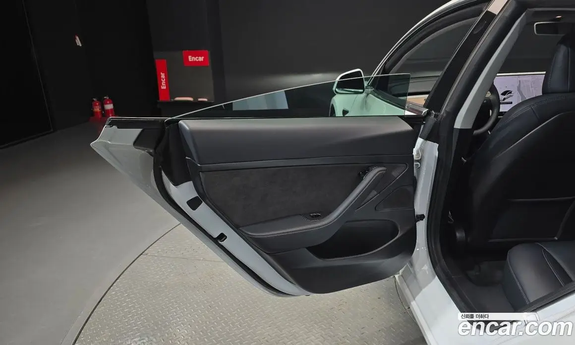 Tesla Model 3 2020 0.1 автомат (гидро), фото 15