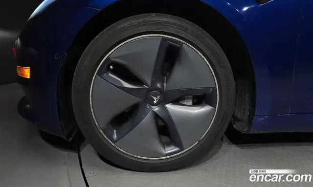 Tesla Model 3 2020 0.2 автомат (гидро), миниатюра 5
