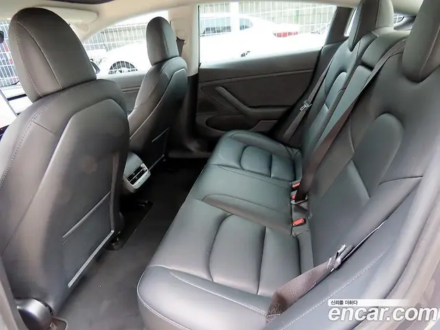 Tesla Model 3 2020 1.6 автомат (гидро), миниатюра 6
