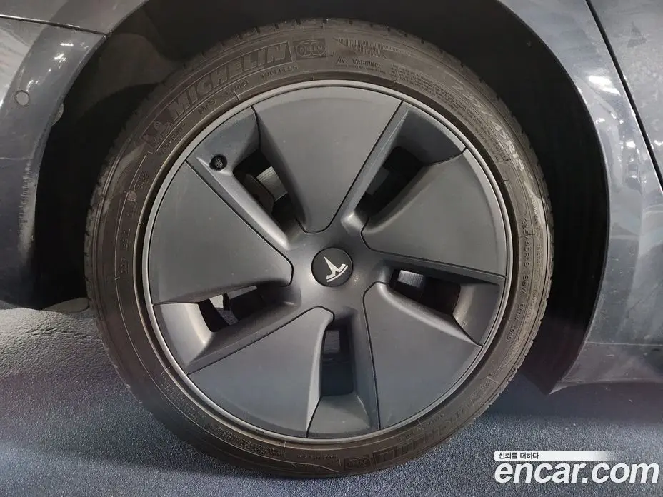 Tesla Model 3 2022 автомат (гидро), фото 5