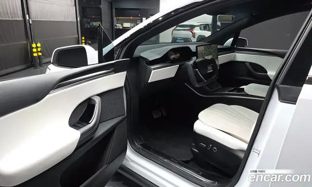 Tesla Model X 2023 0.3 автомат (гидро), миниатюра 10