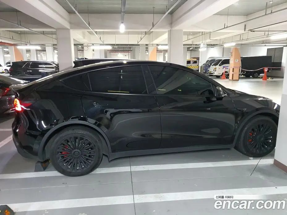Tesla Model Y 2022 автомат (гидро), фото 5
