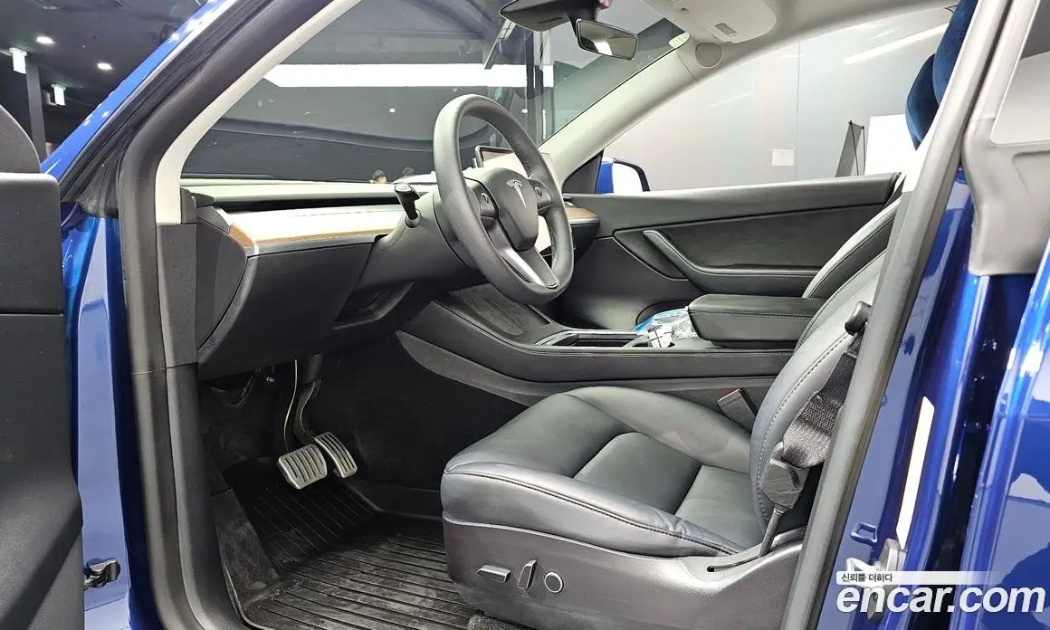 Tesla Model Y 2022 0.2 автомат (гидро), фото 13