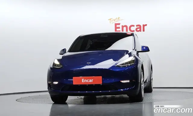 Tesla Model Y 2022 0.2 автомат (гидро), миниатюра 3