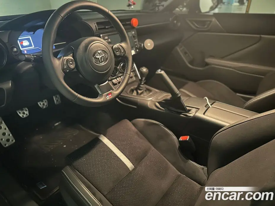 Toyota 86 2026 2.4 механика, фото 10