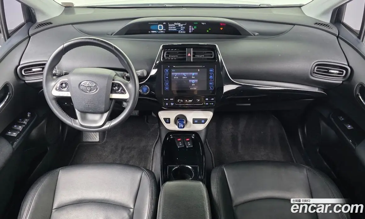 Toyota Prius 2017 1.8 автомат (гидро), фото 7