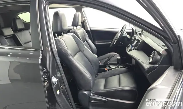 Toyota RAV4 2017 2.5 автомат (гидро), миниатюра 12
