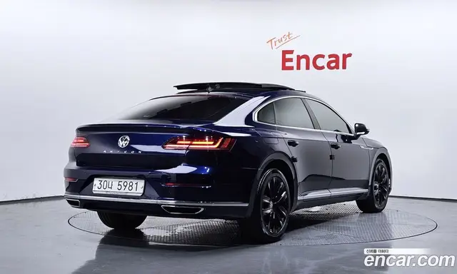 Volkswagen Arteon 2019 2.0 автомат (гидро), миниатюра 2