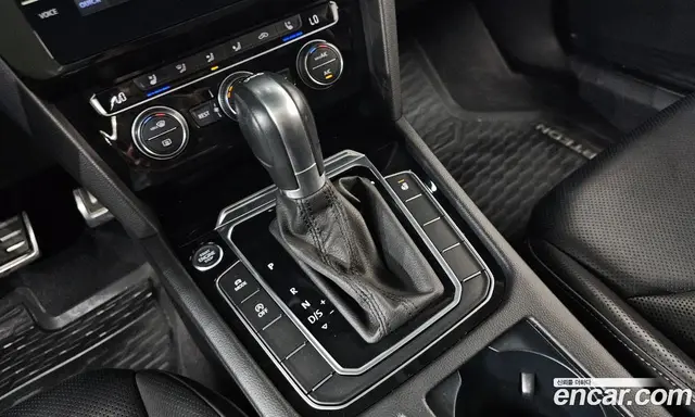 Volkswagen Arteon 2019 2.0 автомат (гидро), миниатюра 12
