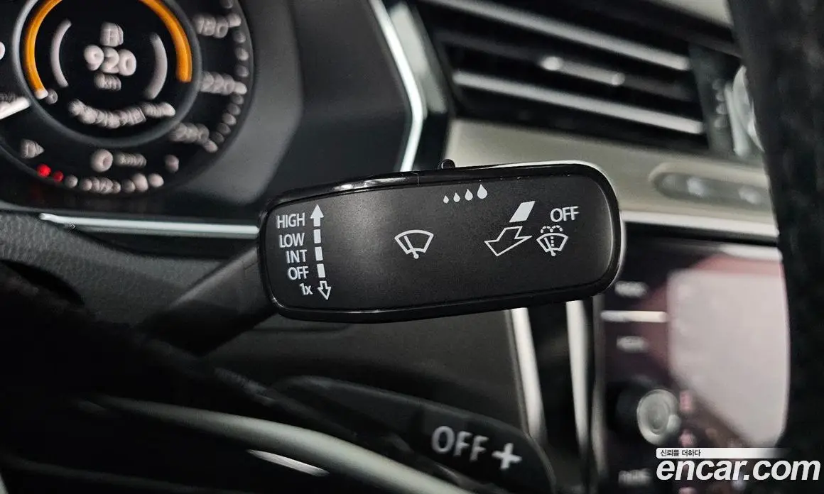 Volkswagen Arteon 2019 2.0 автомат (гидро), фото 30