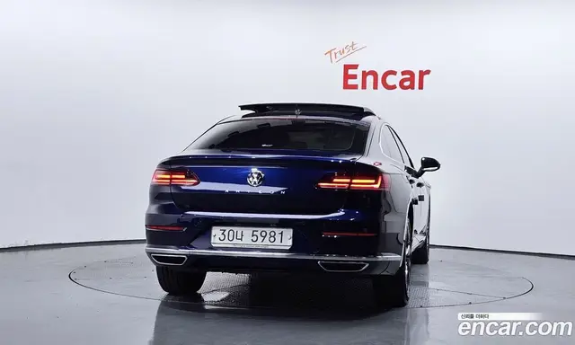 Volkswagen Arteon 2019 2.0 автомат (гидро), миниатюра 4