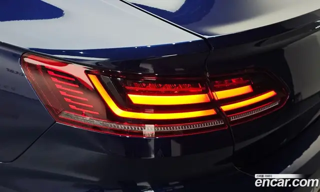 Volkswagen Arteon 2019 2.0 автомат (гидро), миниатюра 9