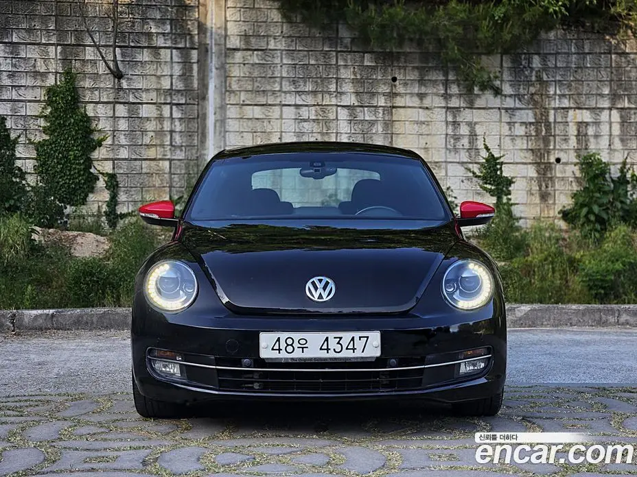Volkswagen Beatle 2015 2.0 автомат (гидро), фото 3 Volkswagen Beatle 2015 2.0 автомат (гидро), фото 3