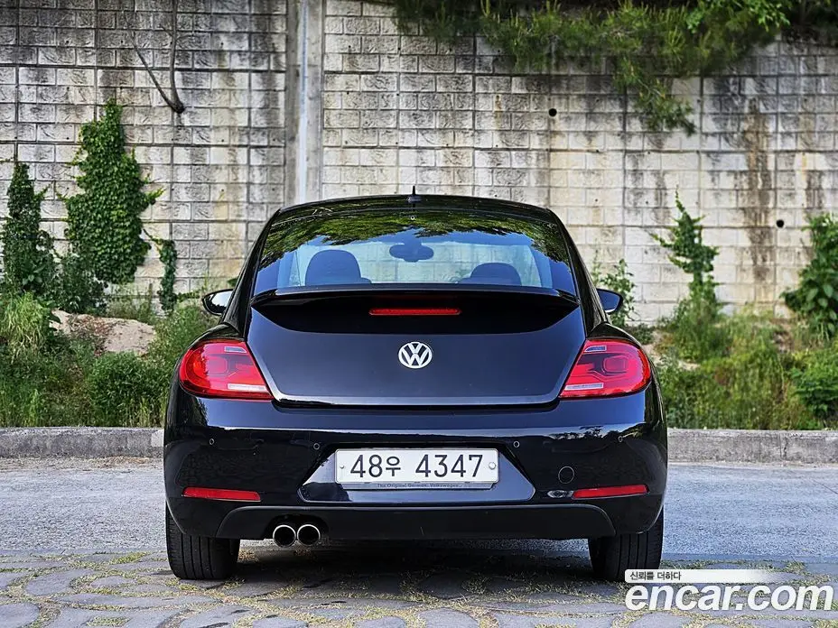 Volkswagen Beatle 2015 2.0 автомат (гидро), фото 5 Volkswagen Beatle 2015 2.0 автомат (гидро), фото 5