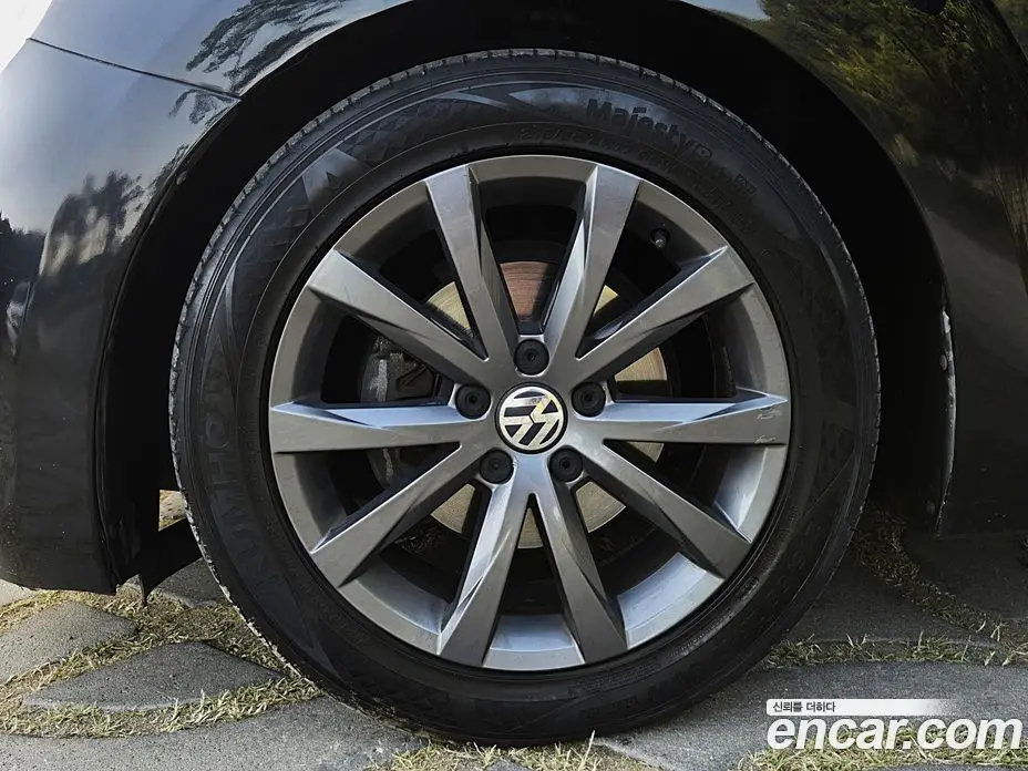 Volkswagen Beatle 2015 2.0 автомат (гидро), фото 6 Volkswagen Beatle 2015 2.0 автомат (гидро), фото 6