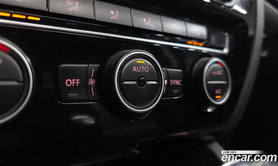 Volkswagen Jetta 2015 2.0 автомат (гидро), фото 22