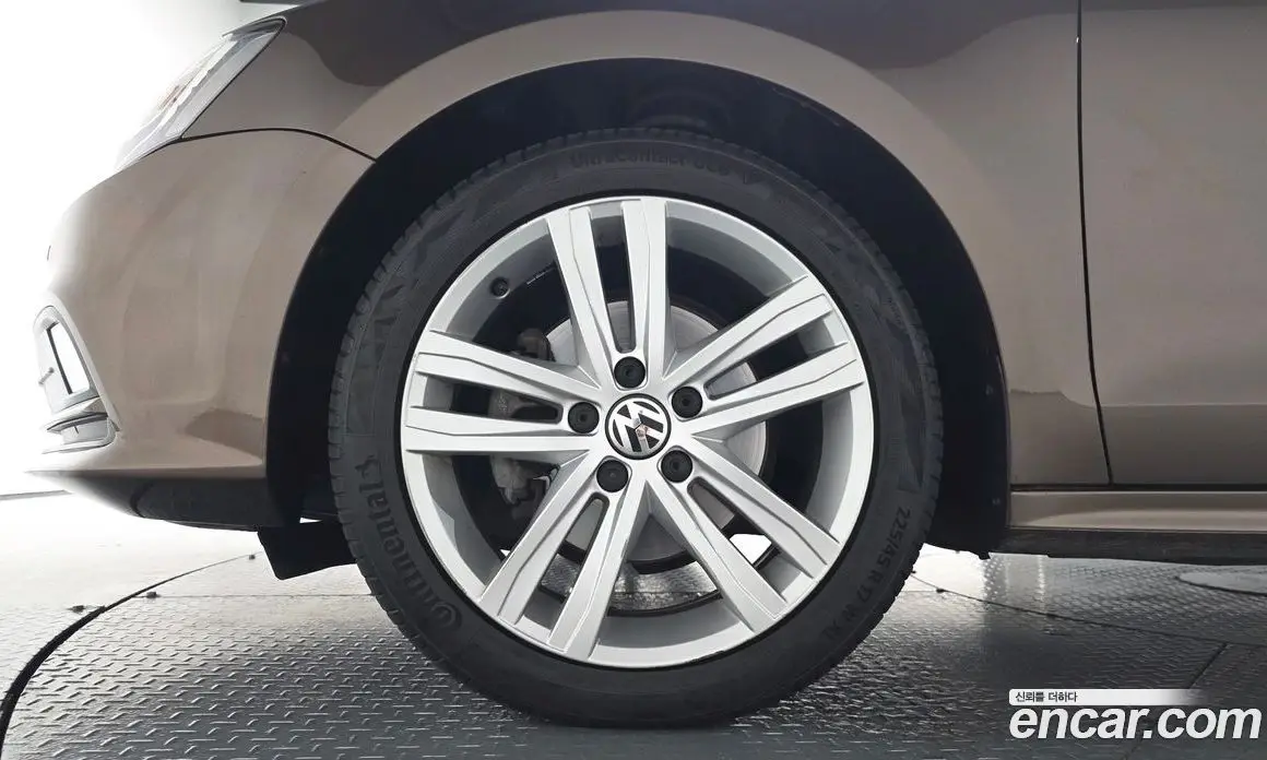 Volkswagen Jetta 2015 2.0 автомат (гидро), фото 4