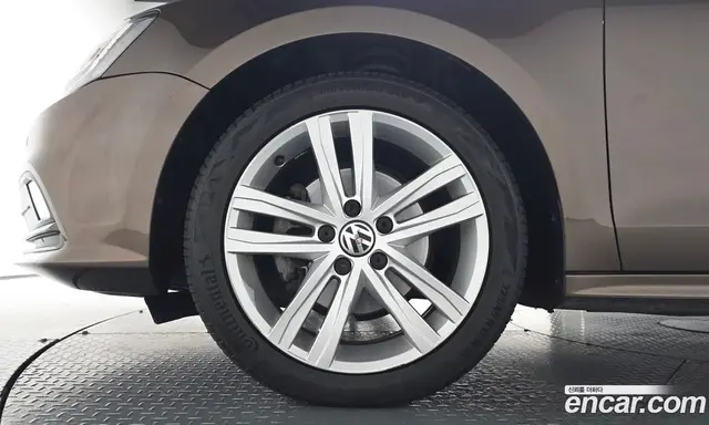 Volkswagen Jetta 2015 2.0 автомат (гидро), миниатюра 4
