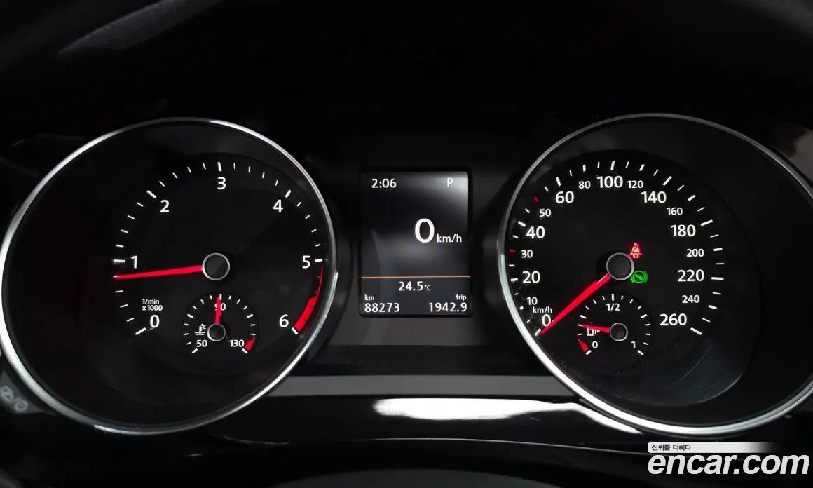 Volkswagen Jetta 2015 2.0 автомат (гидро), фото 10
