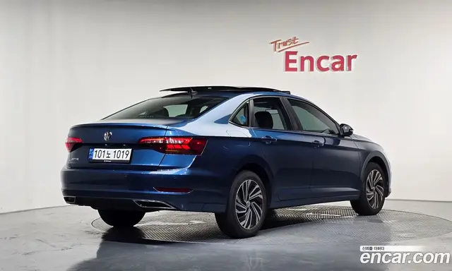 Volkswagen Jetta 2021 1.4 автомат (гидро), миниатюра 1