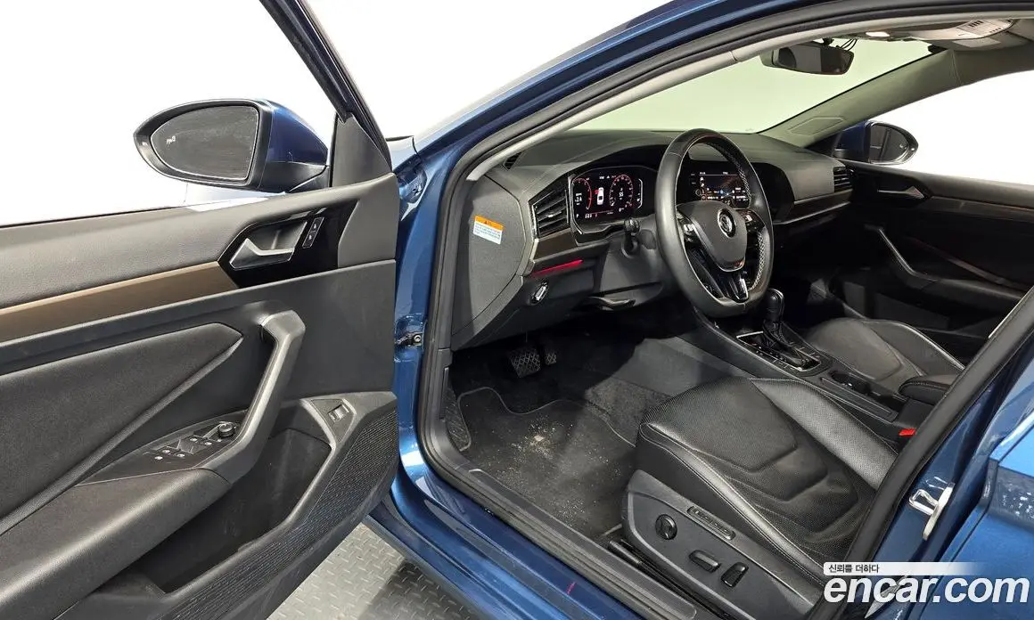 Volkswagen Jetta 2021 1.4 автомат (гидро), фото 12