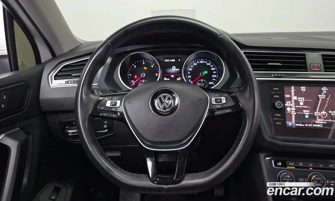Volkswagen Tiguan 2020 2.0 автомат (гидро), фото 19