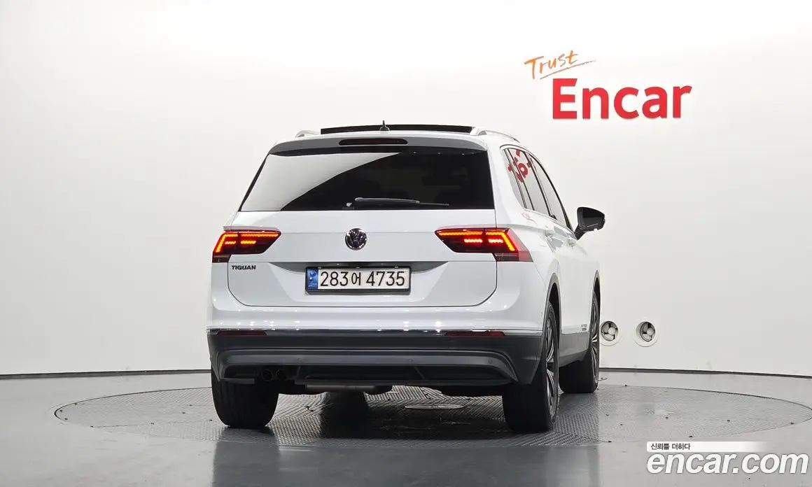Volkswagen Tiguan 2020 2.0 автомат (гидро), фото 4