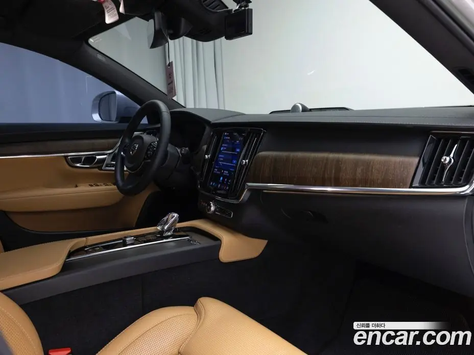 Volvo V90 2023 2.0 автомат (гидро), фото 12