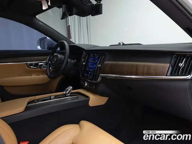 Volvo V90 2023 2.0 автомат (гидро), миниатюра 12