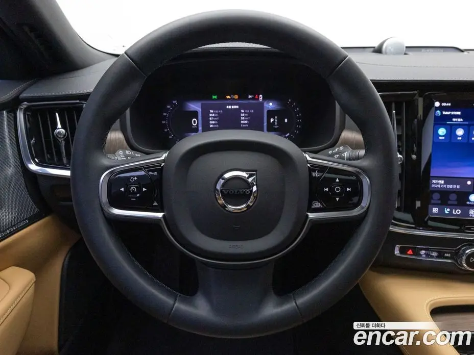 Volvo V90 2023 2.0 автомат (гидро), фото 13