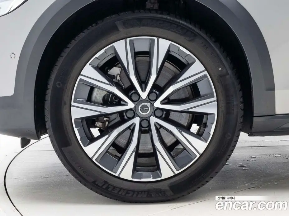 Volvo V90 2023 2.0 автомат (гидро), фото 6