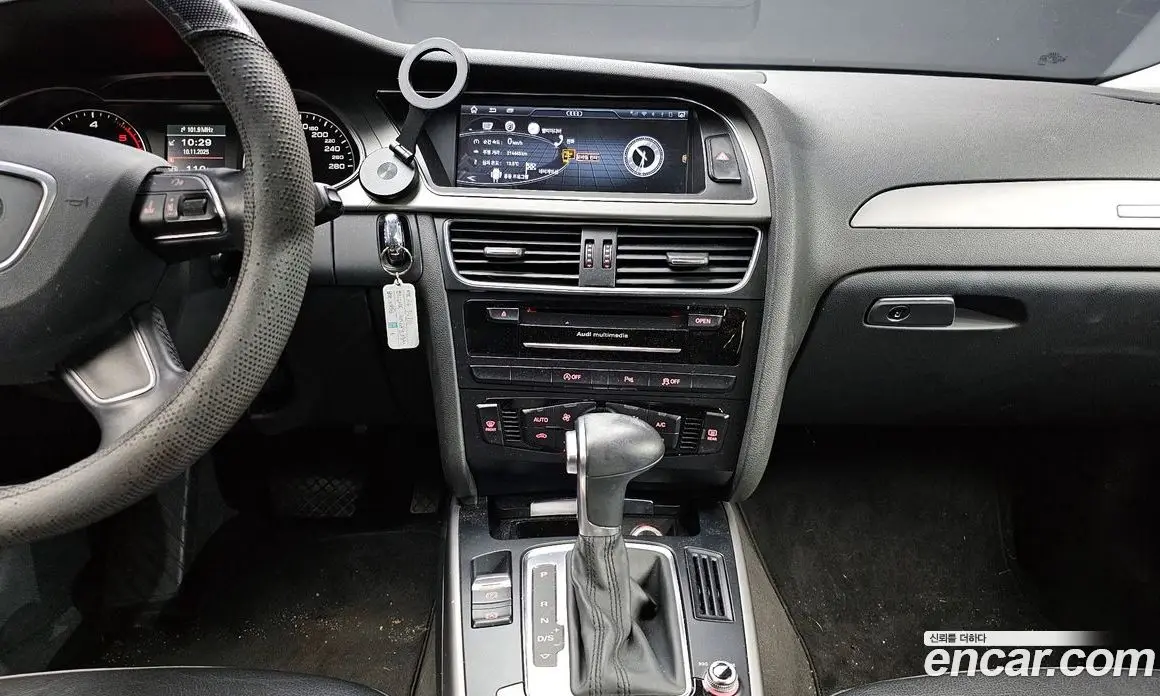 Audi A4 2015 2.0 автомат (гидро), фото 14