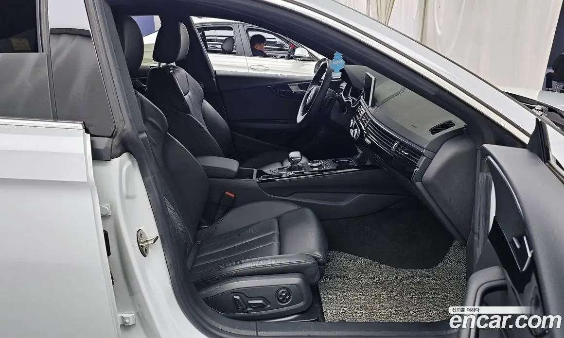 Audi A5 2019 2.0 автомат (гидро), фото 11