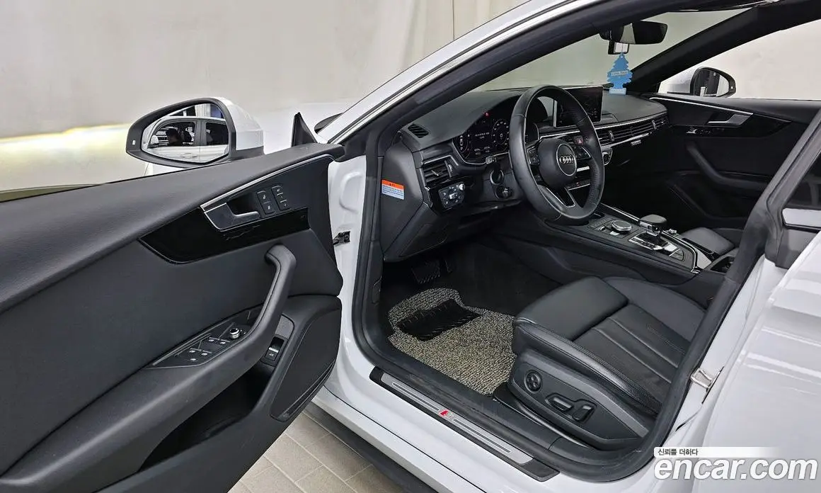 Audi A5 2019 2.0 автомат (гидро), фото 10