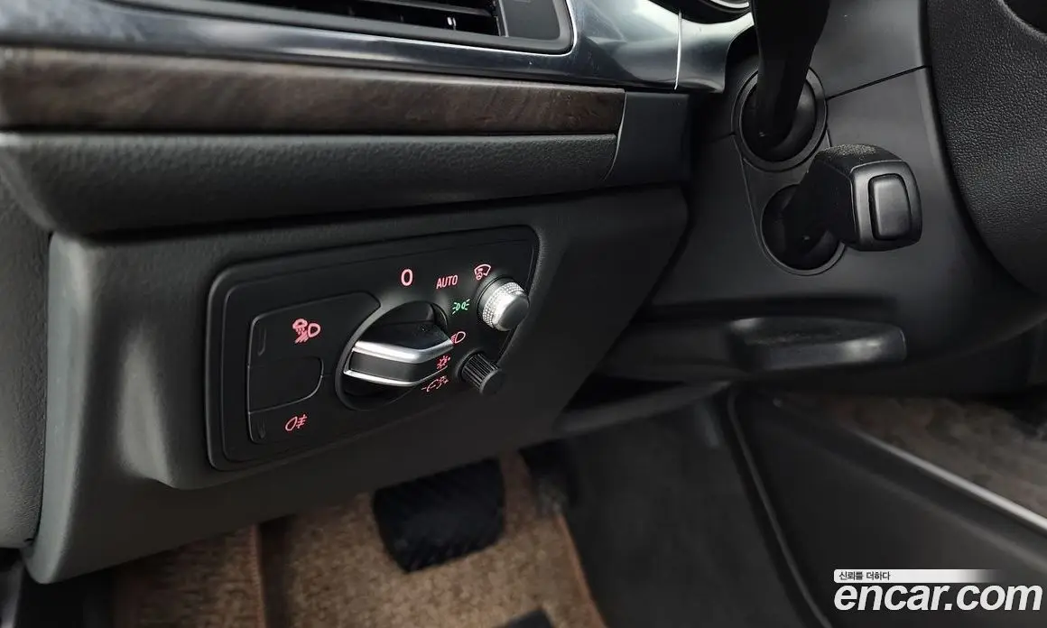Audi A6 2018 2.0 автомат (гидро), фото 16