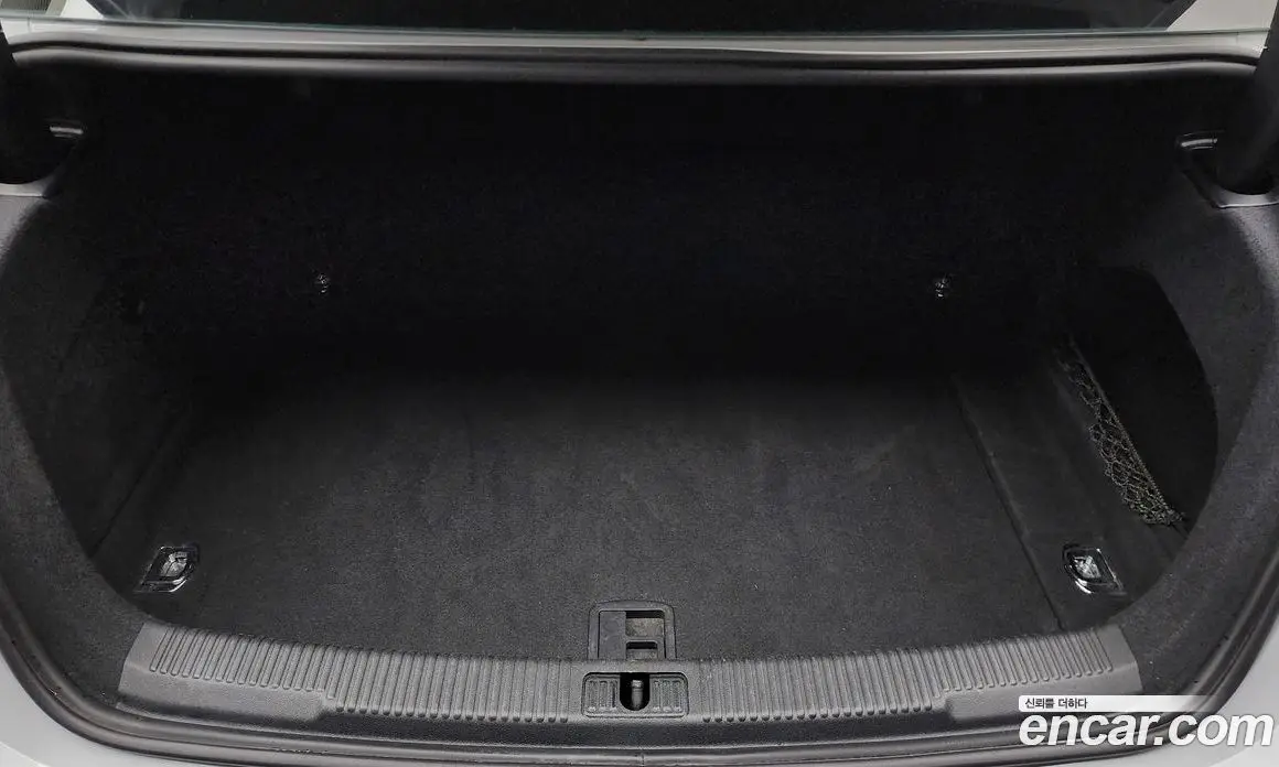 Audi A6 2018 2.0 автомат (гидро), фото 20