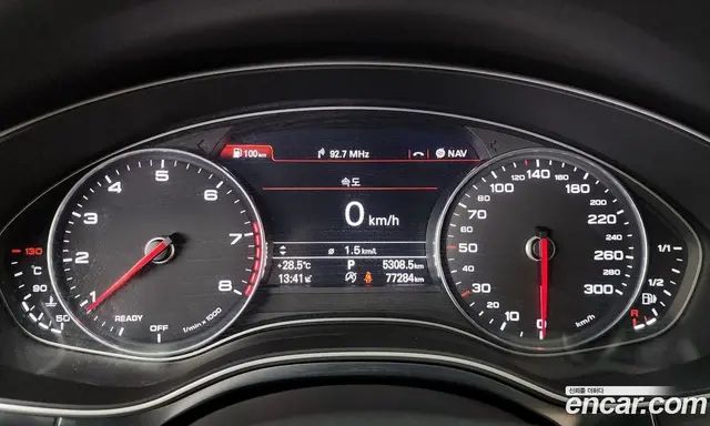 Audi A6 2018 2.0 автомат (гидро), миниатюра 8