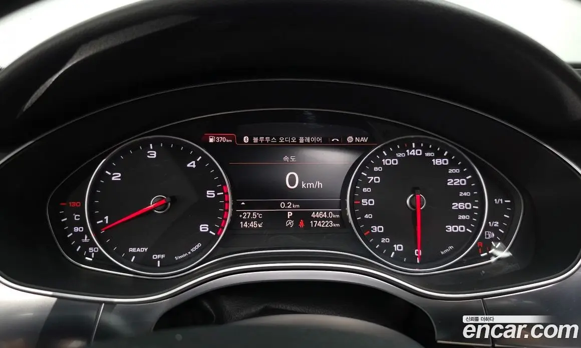 Audi A6 2018 2.0 автомат (гидро), фото 8