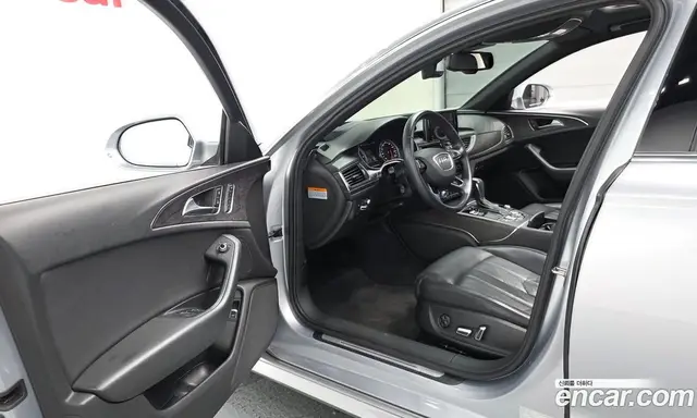 Audi A6 2018 2.0 автомат (гидро), миниатюра 10