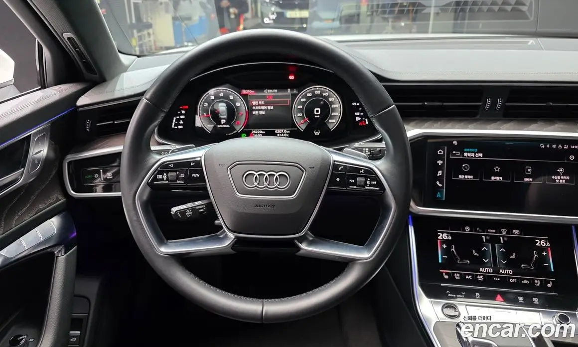 Audi A6 2023 2.0 автомат (гидро), фото 13