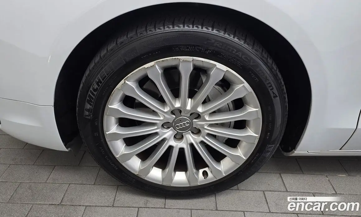 Audi A8 2015 3.0 автомат (гидро), фото 5 Audi A8 2015 3.0 автомат (гидро), фото 5